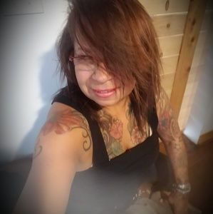 Meet your Posher, Sandy